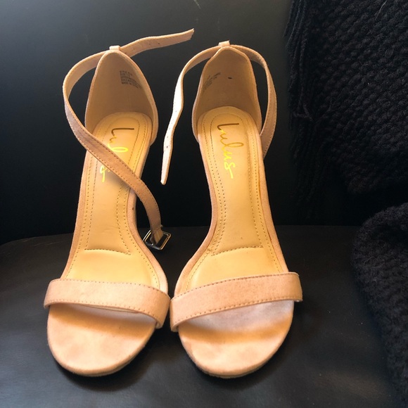 Lulus basic ankle strap heels - Picture 2 of 6